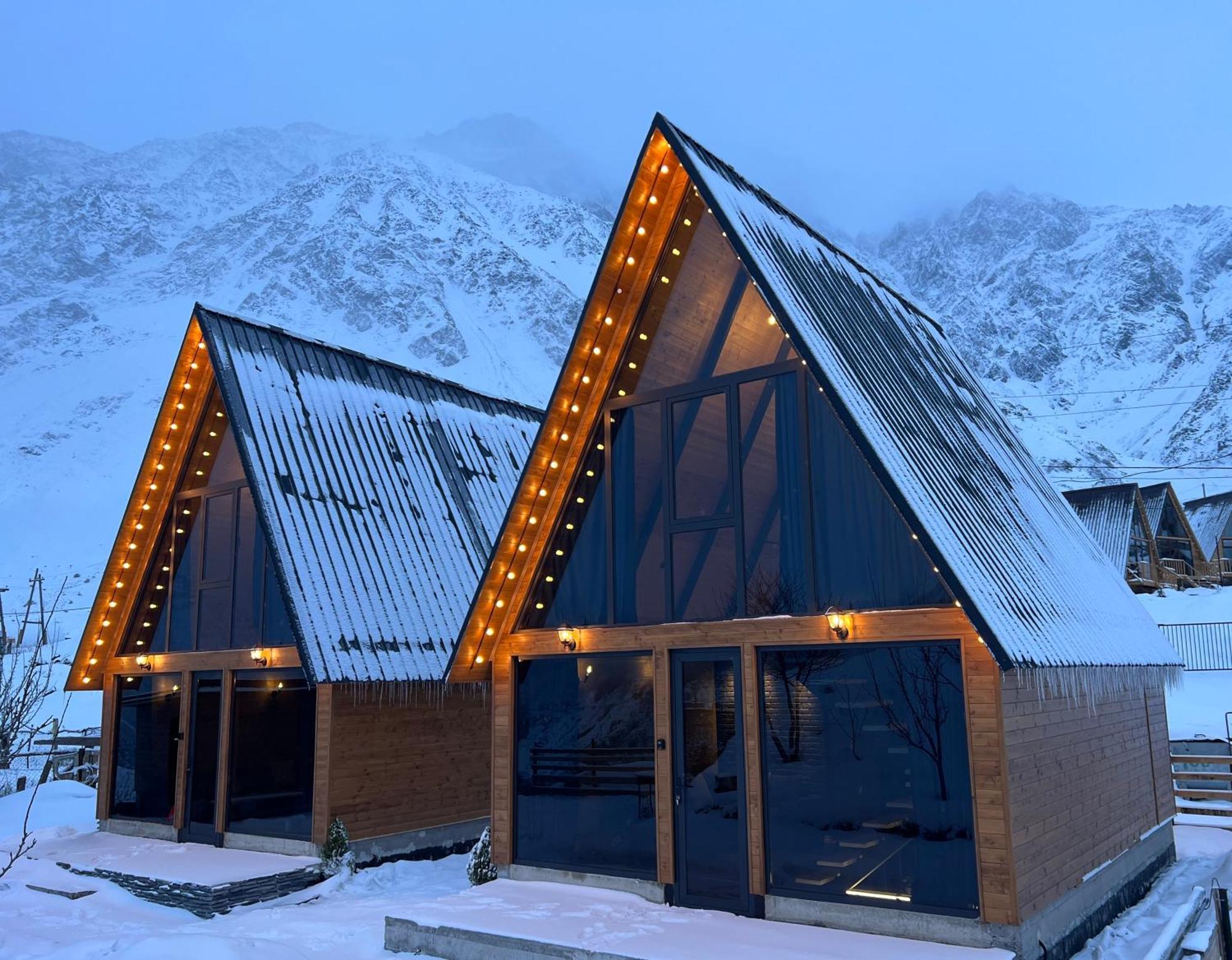 Kazbegi Hills Cottages Exterior photo