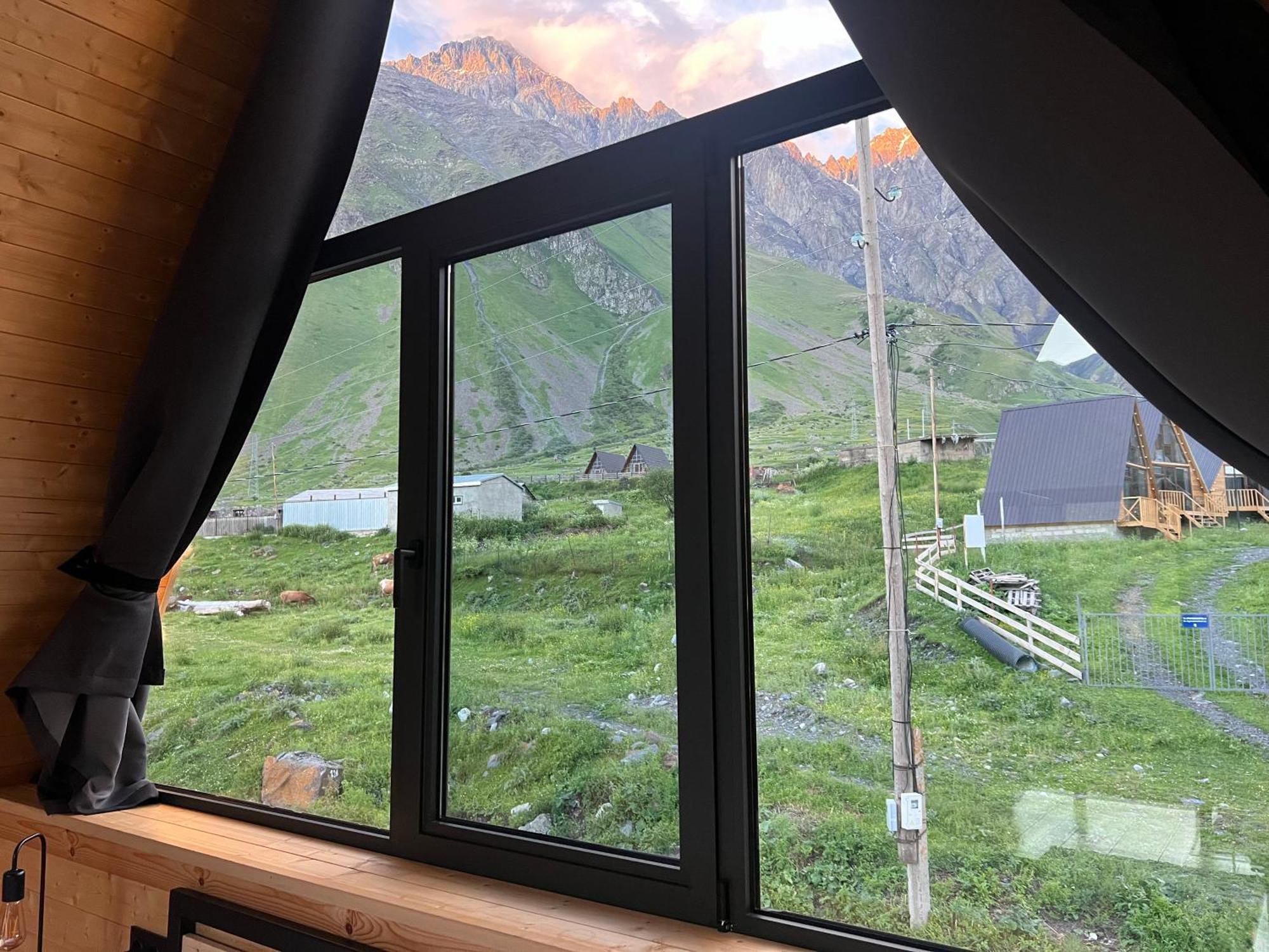 Kazbegi Hills Cottages Exterior photo