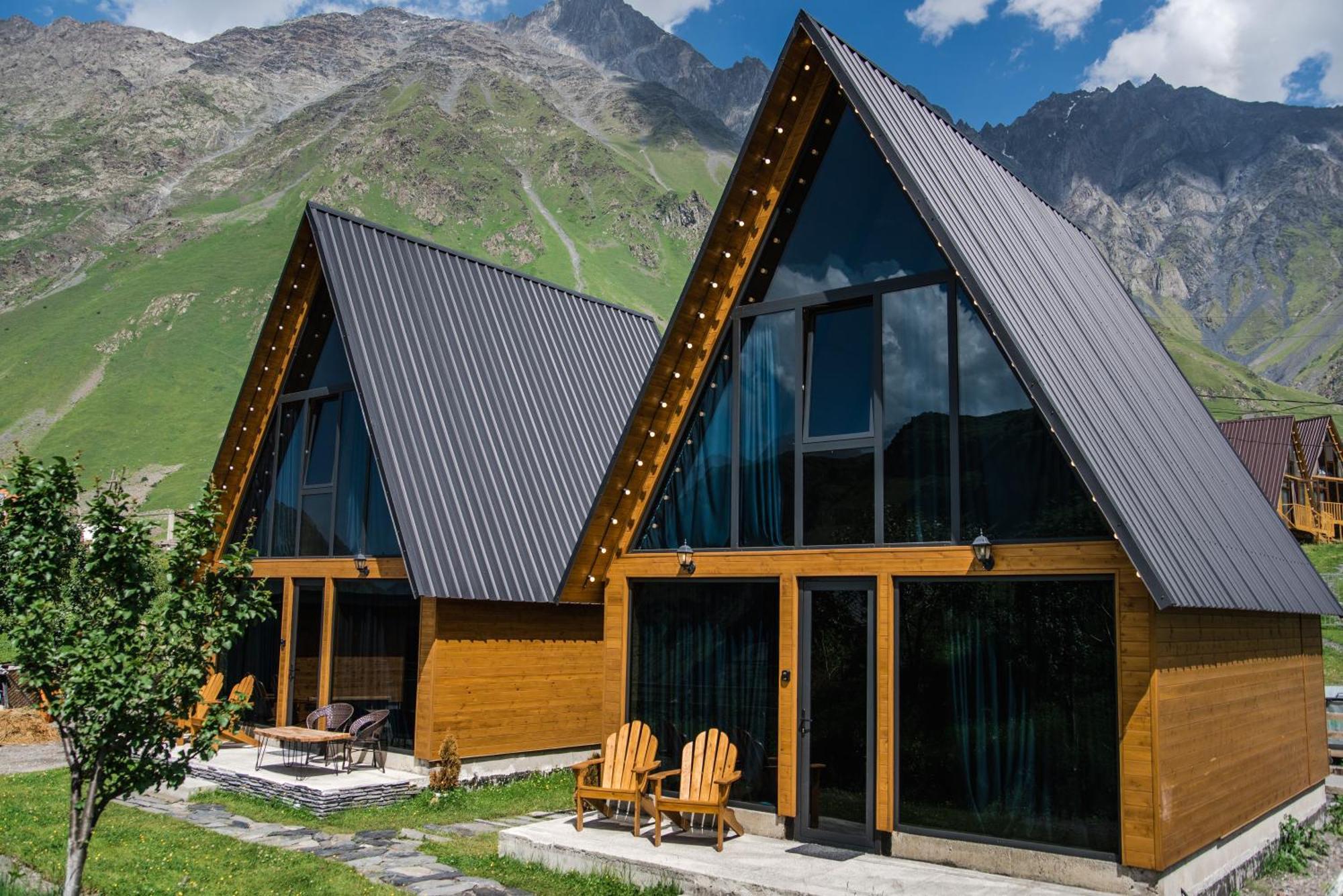 Kazbegi Hills Cottages Exterior photo