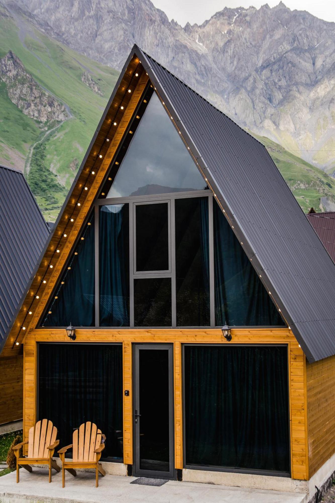 Kazbegi Hills Cottages Exterior photo